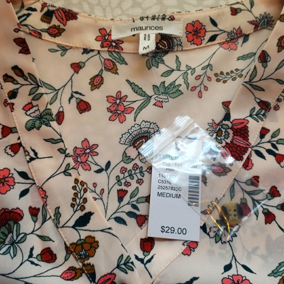Maurices Cream Floral Print Sheer Blouse Women's Size M - NWT - Picture 5 of 8